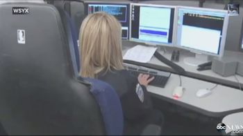 investigan a operadora del 911 por tener cero empatia con la victima de una violacion investigan a operadora del 911 por tener cero empatia con la victima de una violacion