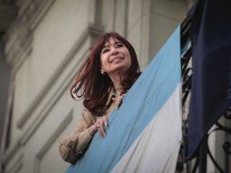 cristina cruzo a milei: el locutor no podia tapar el ruido de las cacerolas cristina cruzo a milei: el locutor no podia tapar el ruido de las cacerolas