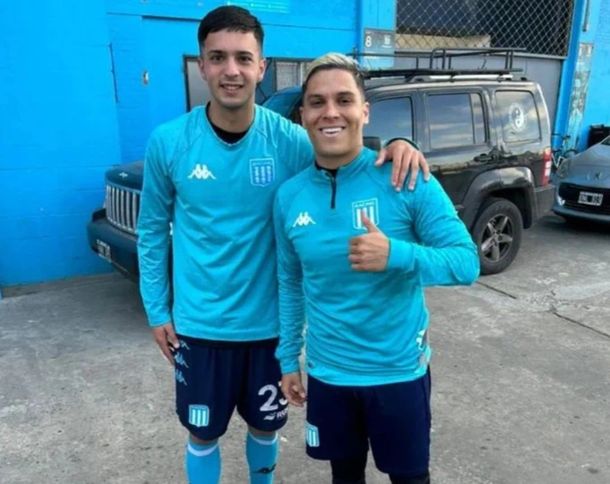 Juanfer Quintero Luce Los Colores De Racing A La Espera Del Debut