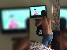 Un argentino explotó de alegría con el penal de Alexis Sánchez Un argentino explotó de alegría con el penal de Alexis Sánchez