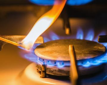 Baja el precio del gas natural para las distribuidoras: ¿también para los domicilios particulares?