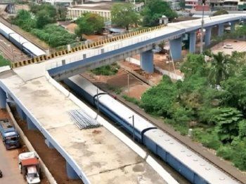 Despidieron a unos ingenieros que diseñaron un puente con un ángulo de 90°