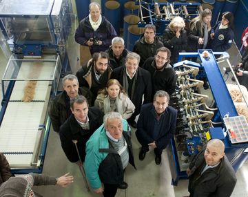 Inauguraron una importante fábrica de hilo