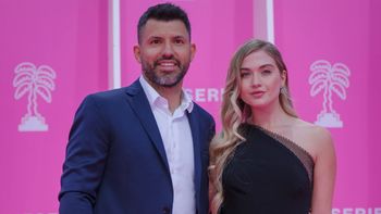 aseguran que agüero le fue infiel a sofia calzetti con una influencer aseguran que agüero le fue infiel a sofia calzetti con una influencer
