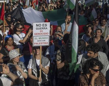 Dirigentes y militantes políticos reclamaron el cese del fuego en Gaza