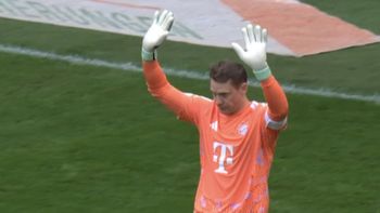 papelon de neuer a los 8 segundos: blooper historico y empate amargo del bayern munich papelon de neuer a los 8 segundos: blooper historico y empate amargo del bayern munich