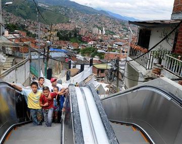 Escalera mecánica Colombia