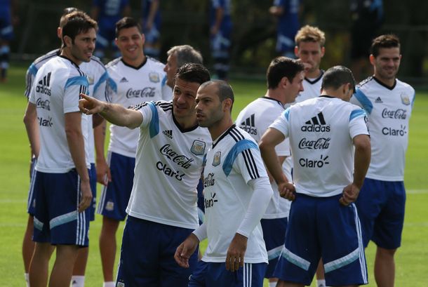 Sabella confirmó el equipo titular, con Demichelis y Biglia entre los titulares