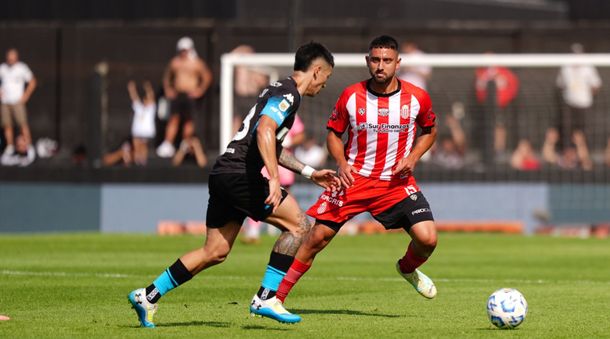 Liga Profesional: Racing le ganó 2-0 a Barracas Central y se metió en la pelea