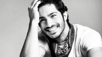 El Chino Darín llega a unan revista gay española. El Chino Darín llega a unan revista gay española.