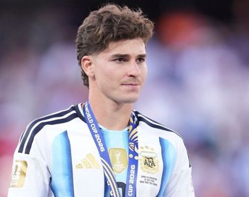 Julián agradeció el apoyo de los hinchas tras la final del mundo: Soñábamos con...