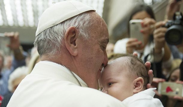 El Papa contra los pedófilos de la Iglesia