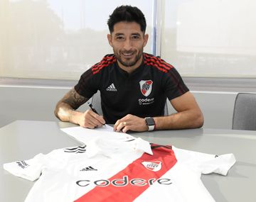 Milton Casco extendió su contrato con River hasta 2025