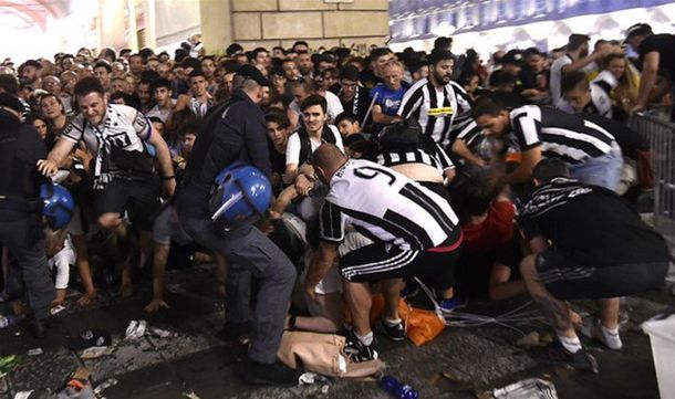 El terror colectivo provocó centenares de heridos en Turín