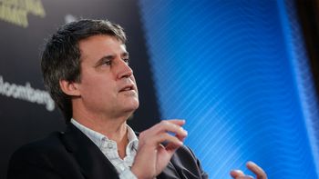 prat gay contra todos: apuro a bullrich y critico a macri y a milei prat gay contra todos: apuro a bullrich y critico a macri y a milei