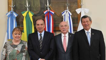 Mercosur se reúne por la grave situación institucional en Venezuela Mercosur se reúne por la grave situación institucional en Venezuela