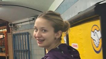Josefina Flores