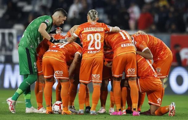 Violación en grupo: detienen a futbolistas de la primera división de Chile