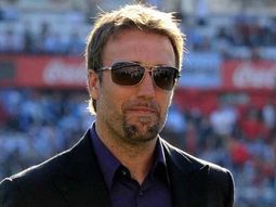 batistuta confeso su deseo de ser entrenador de la seleccion batistuta confeso su deseo de ser entrenador de la seleccion
