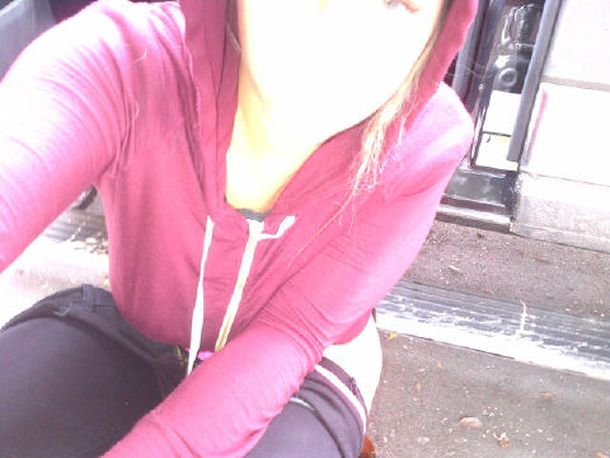 Una cantante hizo pública una extraña actitud suya en la calle