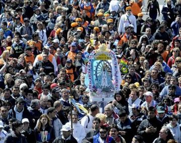 Miles de fieles participan de una nueva Peregrinación a Luján
