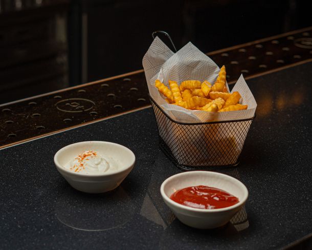 El truco casero para hacer papas fritas tiernas por dentro y crocantes por fuera