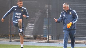 El delantero se movió diferenciado recuperándose de su lesión (foto: AFA) El delantero se movió diferenciado recuperándose de su lesión (foto: AFA)