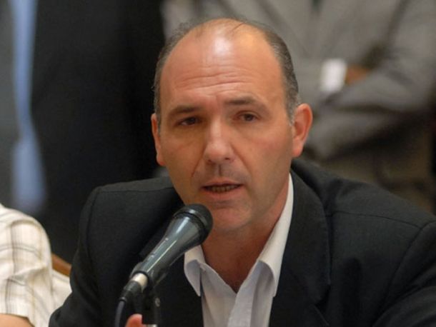 Es imposible que en las condiciones actuales el país privilegie a los fondos buitre