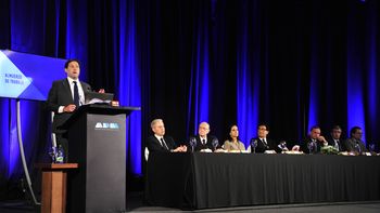 El presidente del Banco Central del Uruguay, Diego Labat, cree que hay espacio para seguir bajando las tasas de interés. El presidente del Banco Central del Uruguay, Diego Labat, cree que hay espacio para seguir bajando las tasas de interés.