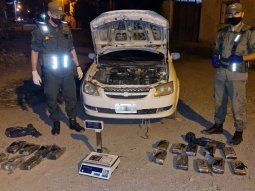 Secuestran más de 17 kilos de marihuana y detienen a una mujer integrante de una red narcocriminal