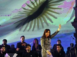 cfk desafio a los gremios a negociar con la misma fuerza el proximo ano cfk desafio a los gremios a negociar con la misma fuerza el proximo ano