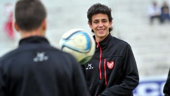 video: asi juega maravilla maroni, el juvenil cordobes de 16 anos que hace suspirar a boca video: asi juega maravilla maroni, el juvenil cordobes de 16 anos que hace suspirar a boca