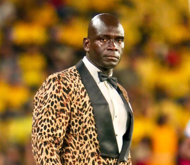 Furor en las redes con el look de Segundo Castillo para enfrentar a River