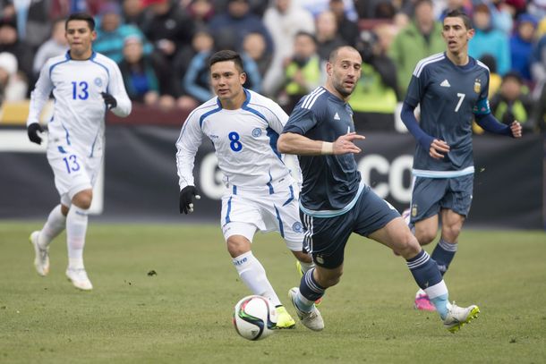 Sin brillar, Argentina le ganó a El Salvador en Washington