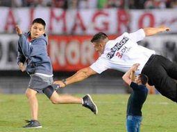 Mirá los memes por el pedido de calma del Chacho Coudet