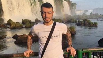 Atraparon en Paraguay a un uruguayo por presuntos vínculos con el narcotraficante Sebastián Marset. Atraparon en Paraguay a un uruguayo por presuntos vínculos con el narcotraficante Sebastián Marset.
