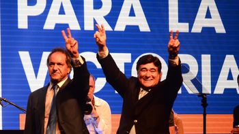 scioli al campo: estoy abierto a revisar y rever cada retencion scioli al campo: estoy abierto a revisar y rever cada retencion