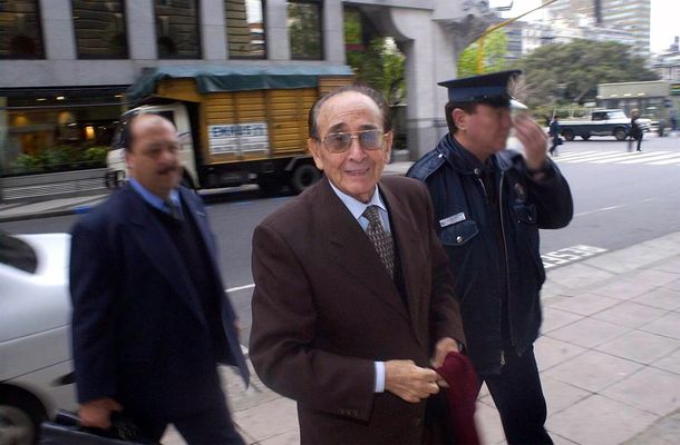 #FaytNoRenuncia Expectativa por su asistencia a la Corte y Diputados pide informe de salud