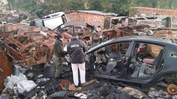 golpe a los desarmaderos: incautan autopartes y 12 vehiculos semidesarmados con pedido de secuestro en tres de febrero golpe a los desarmaderos: incautan autopartes y 12 vehiculos semidesarmados con pedido de secuestro en tres de febrero
