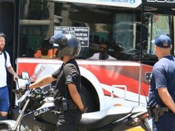 Messi se descompuso en el vuelo a San Juan Messi se descompuso en el vuelo a San Juan