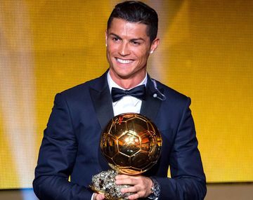 De fiesta pese a la goleada: Cristiano Ronaldo celebró su cumpleaños tras la caída