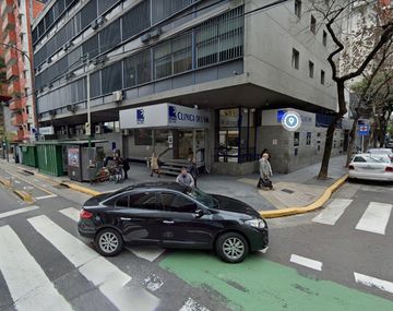 Denuncian a una clínica por robarle las pertenencias a un fallecido por coronavirus