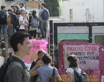 Incidentes en Sociales impiden la asunción del nuevo decano