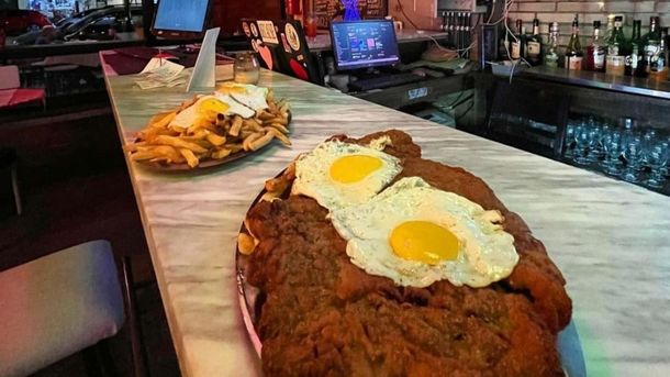 Platos abundantes y ambiente cálido