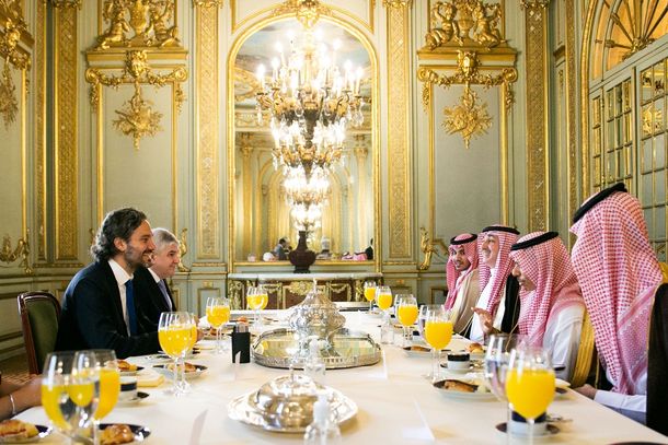 Santiago Cafiero busca la apertura de mercados con mayor valor agregado en Arabia Saudita