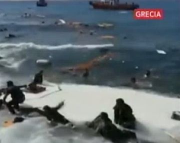 Mediterráneo: se hunde un barco con inmigrantes