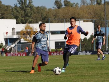 Gabriel Mercado entrena con la Selección - Crédito:&nbsp;@Argentina