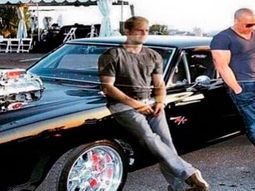 revolucion por una foto del fantasma de paul walker con vin diesel revolucion por una foto del fantasma de paul walker con vin diesel