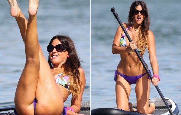 Romani aprendió a hacer paddle board