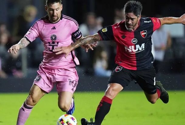 Emocionante: aunque no se sacaron ventaja, Newells disputó un amistoso con Lionel Messi